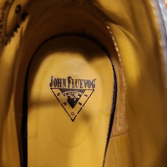 JOHN FLUEVOG Bellevue Rose Dunn Black & Gold Pressed Flowers Lace Up Ankle Boots - Picture 9 of 9